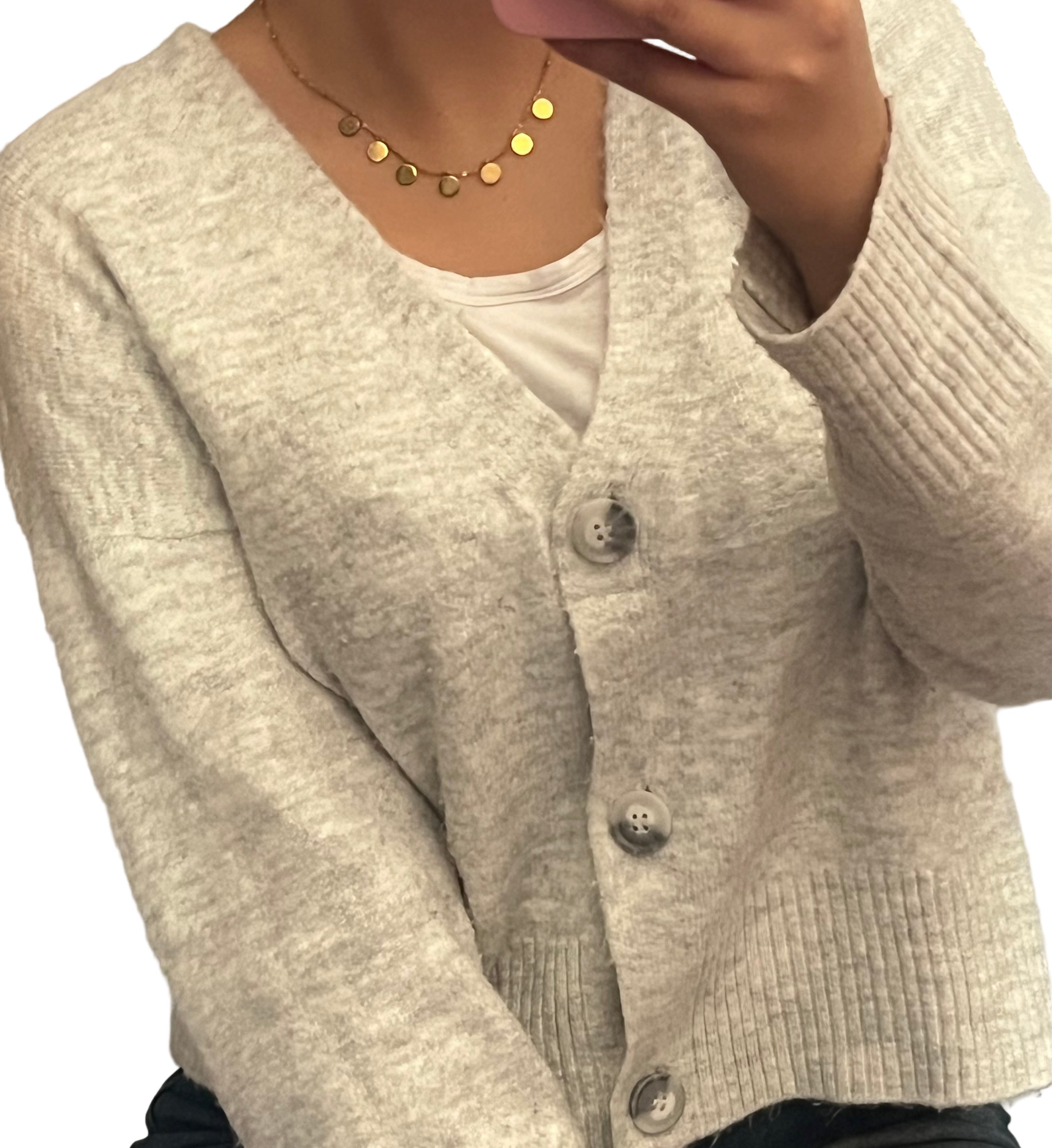 Grey sweater 🌸