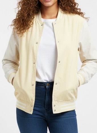 Pull&Bear jacket 🌸