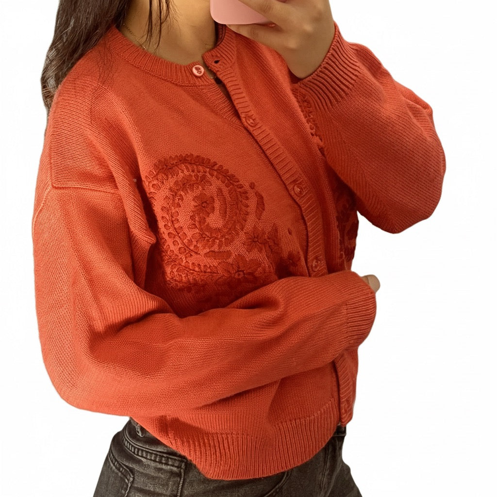 Peach sweater 🌸