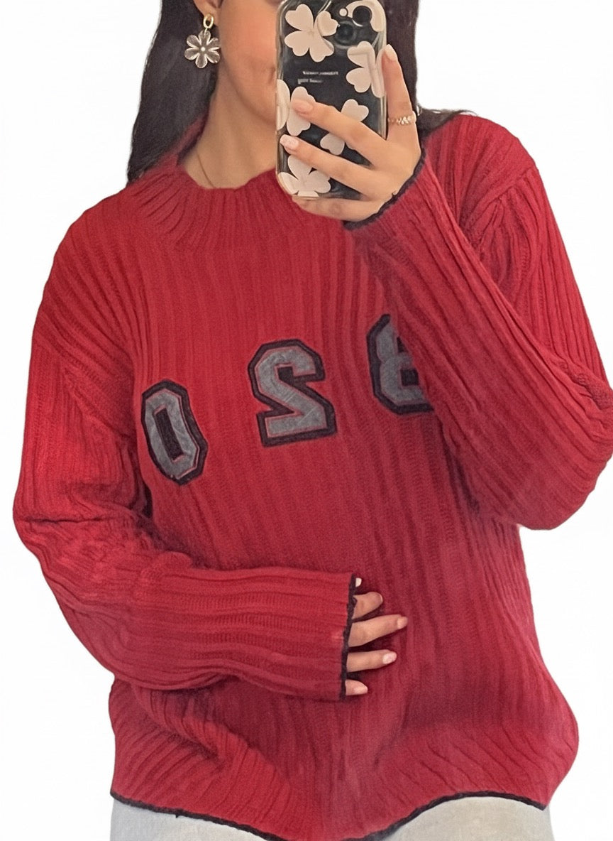 Red sweater 🌸